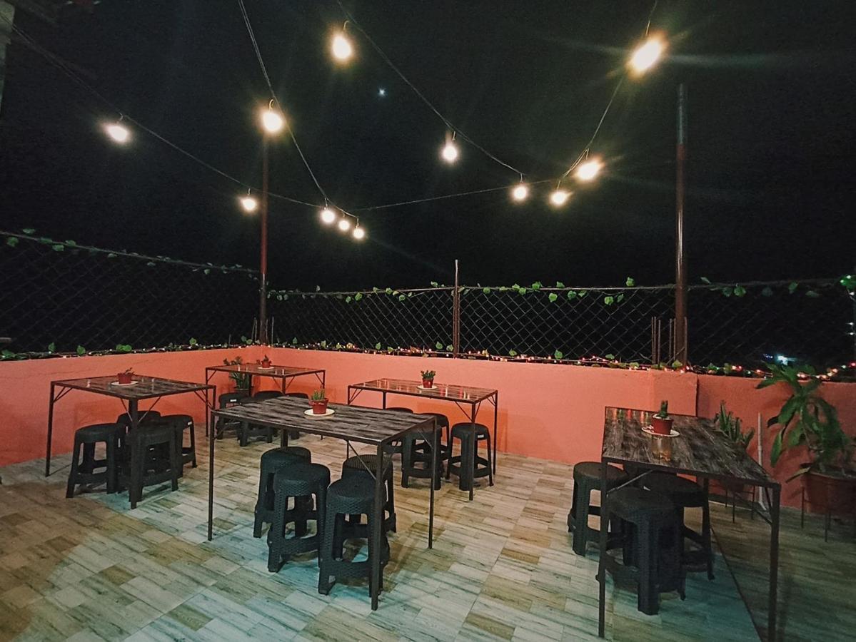 Pamujo Hostel Baclayon Eksteriør bilde