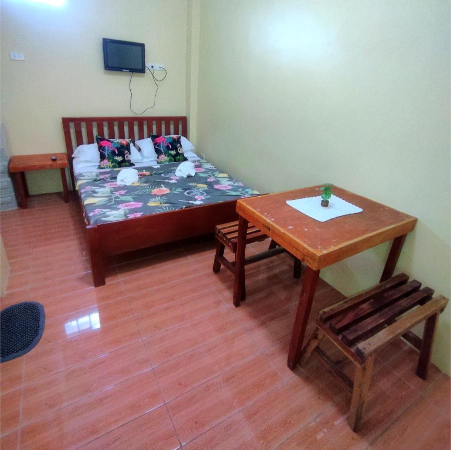 Pamujo Hostel Baclayon Eksteriør bilde
