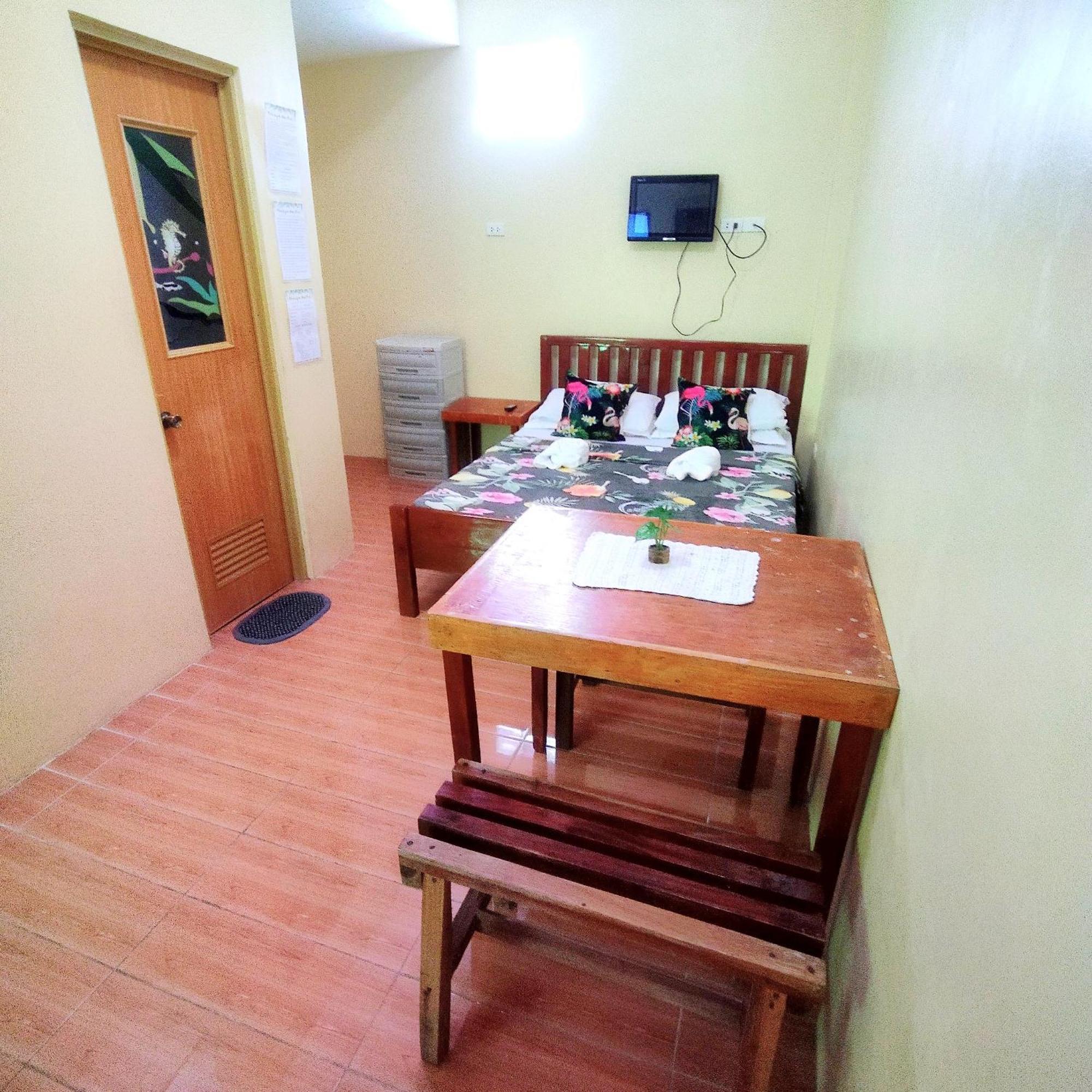 Pamujo Hostel Baclayon Rom bilde
